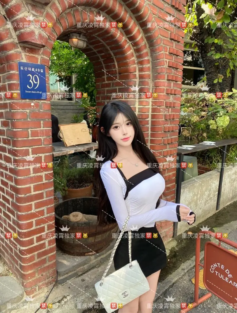 凌霄高端专业模特可纯可欲可盐可甜173cm完美身材比例