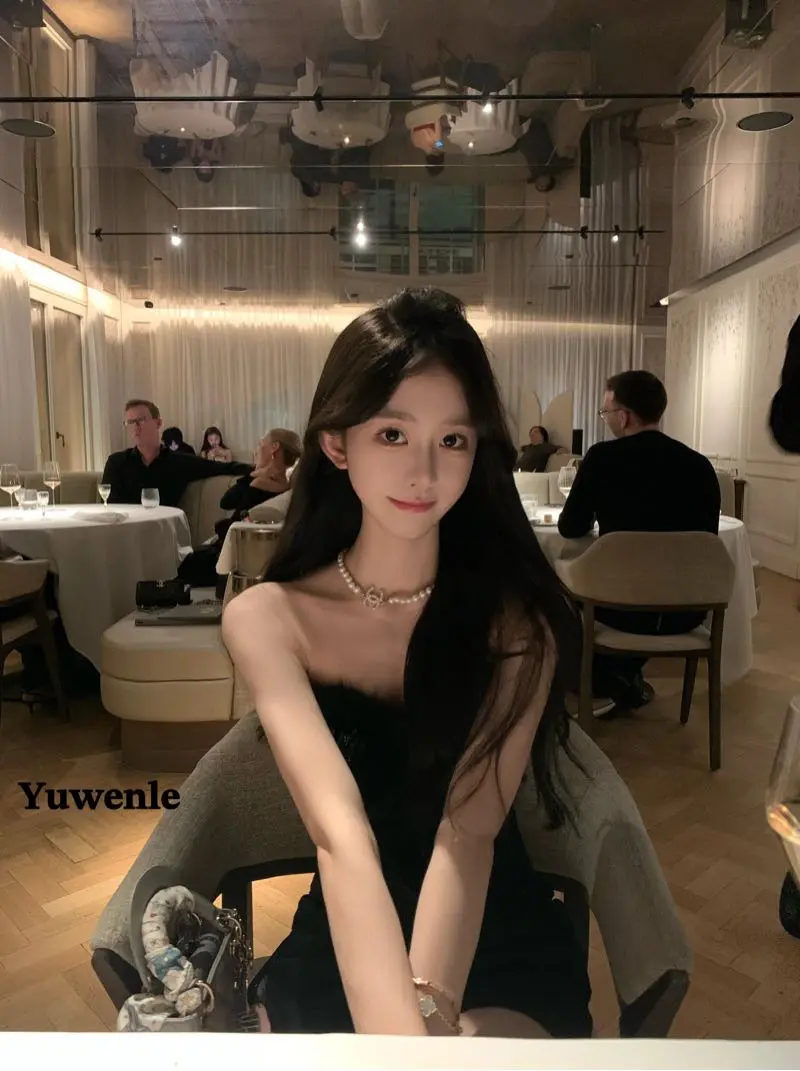 成都外围：锦江夜色下，定价表里写不尽的欲望与代价