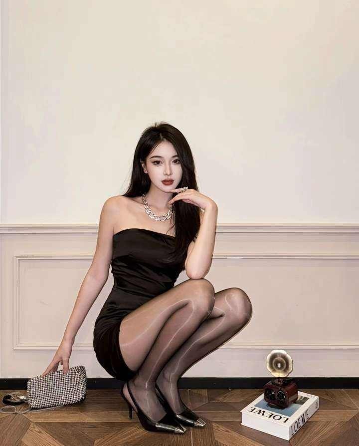 杭州身高170cm | 95斤 | 可盐可甜の反差萌